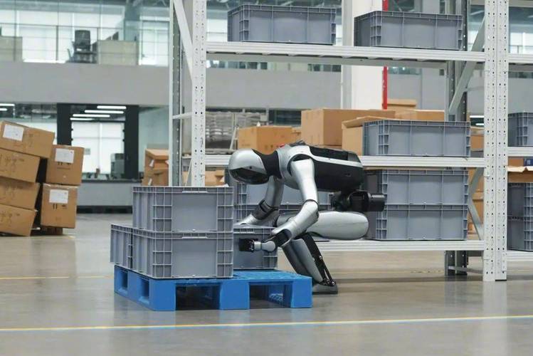 人形机器人walker s2,高1米76可全天候工作